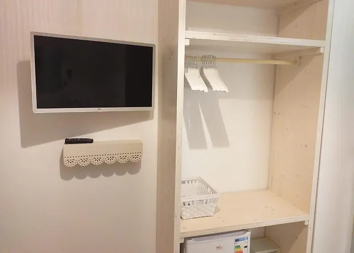 Dimora Assuntina לינה וארוחת בוקר מרטאנו