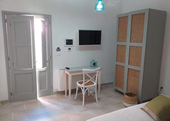 Dimora Assuntina לינה וארוחת בוקר