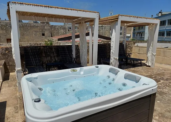 Dimora Assuntina לינה וארוחת בוקר מרטאנו