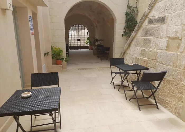 Dimora Assuntina לינה וארוחת בוקר מרטאנו