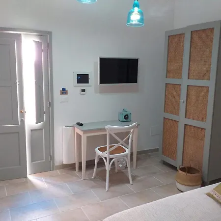 Dimora Assuntina Bed & Breakfast