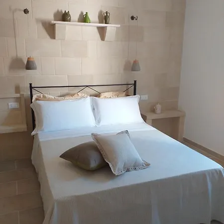 Dimora Assuntina Oda ve Kahvaltı Martano